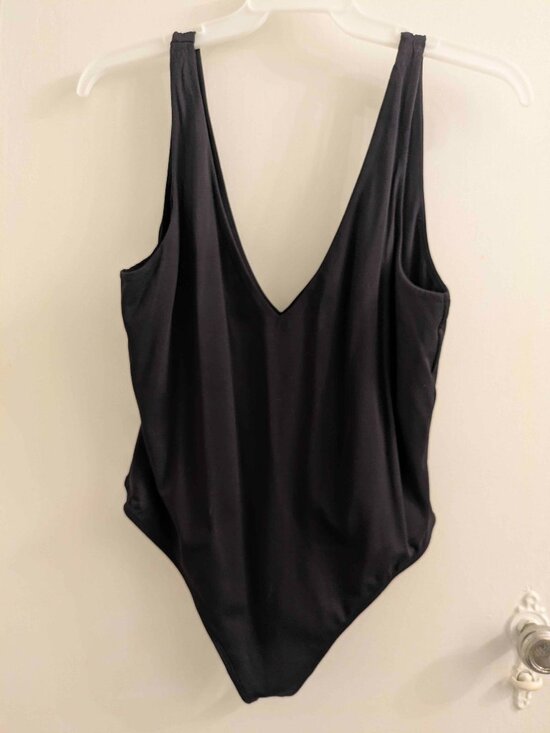 Babaton Tops - Babaton Contour Black V-neck Tank Bodysuit 2XL